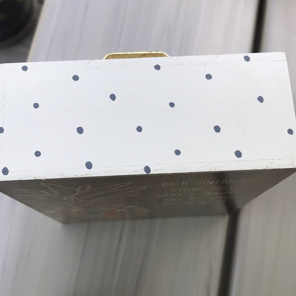 Pineapple Quote Box Sign - Picture 4 of 6